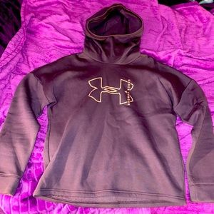 Size small, women’s, under armor cowl neck hoodie.